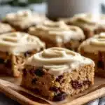 Grandmas Oatmeal Raisin Cookie Bars 2026 03 14 152624 800x800 1